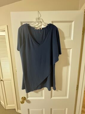 Soft Surroundings Deep Navy V-Neck Draped Flutter Sleeve Top